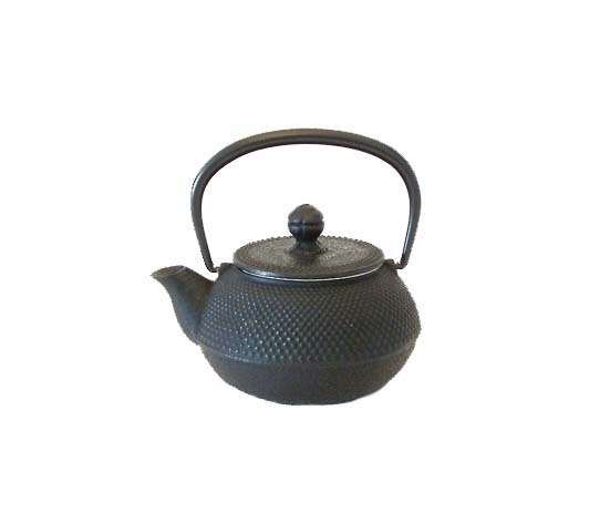 Petite théière japonaise en fonte Arare noire