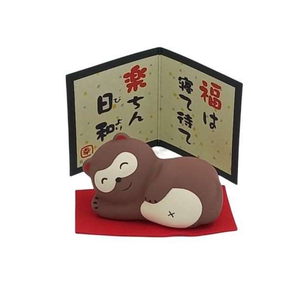 Statuette Kuma