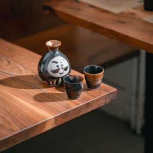Service à Sake Daruma